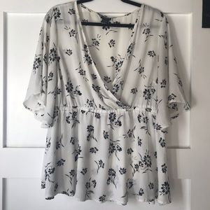 Torrid chiffon style flowing top